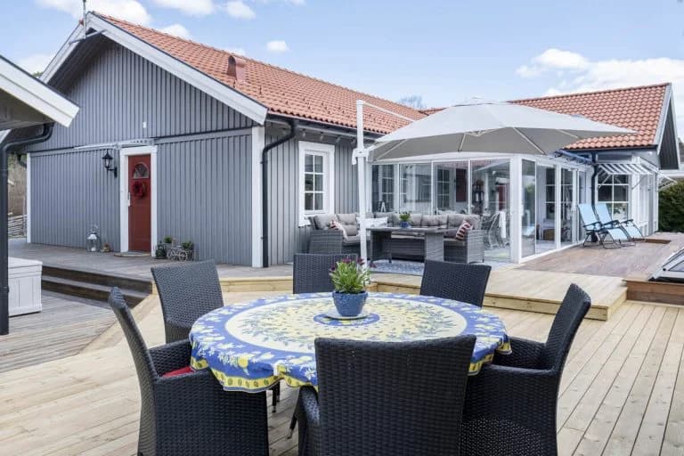 Omläggning plåttak garage. Synneröd Arendal